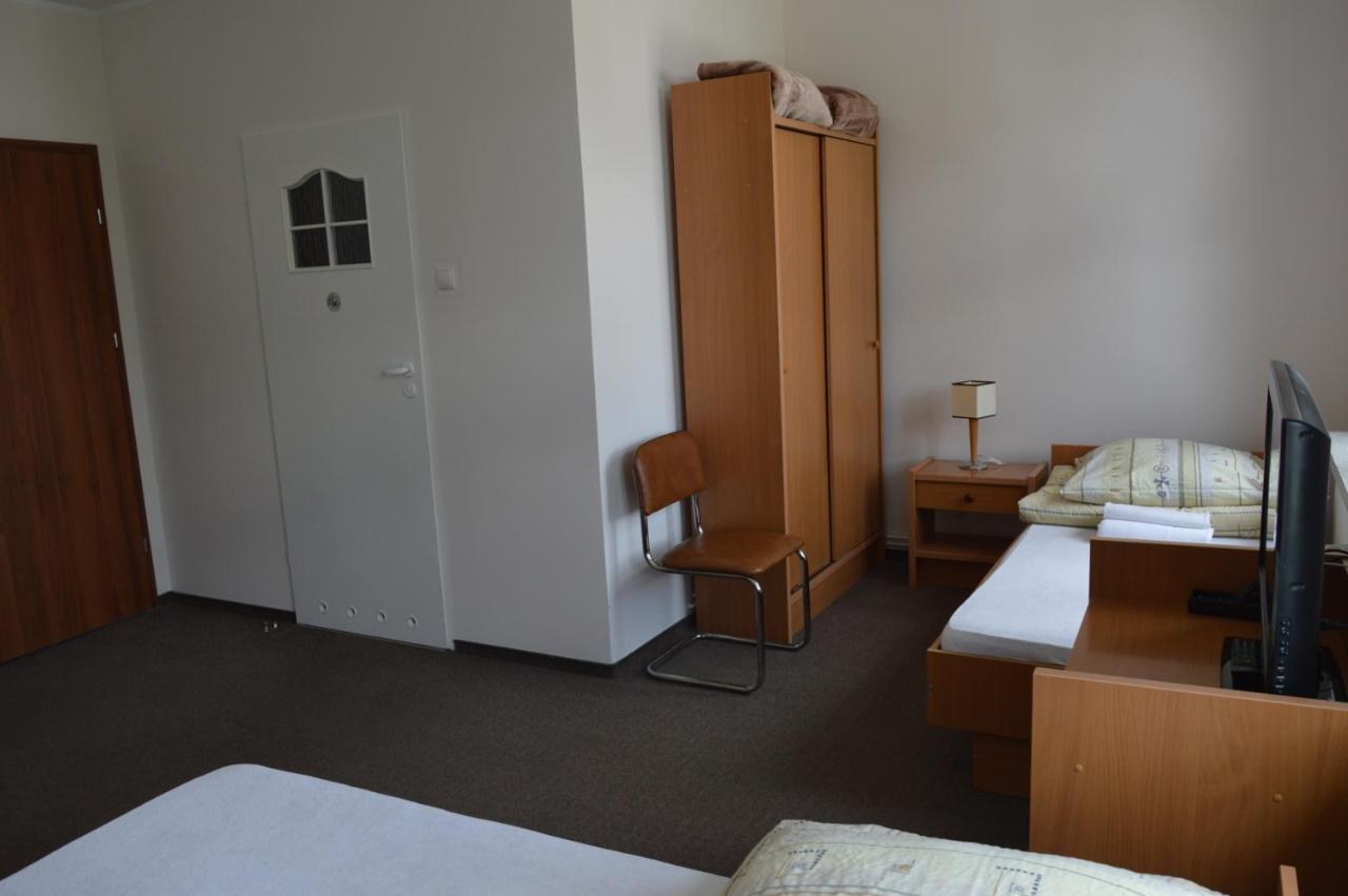 Pokoje Goscinne Centrum Kultury Prawoslawnej ビャウィストク エクステリア 写真