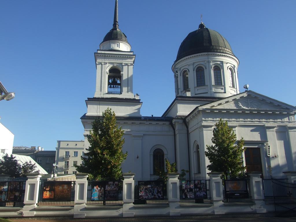Pokoje Goscinne Centrum Kultury Prawoslawnej ビャウィストク エクステリア 写真